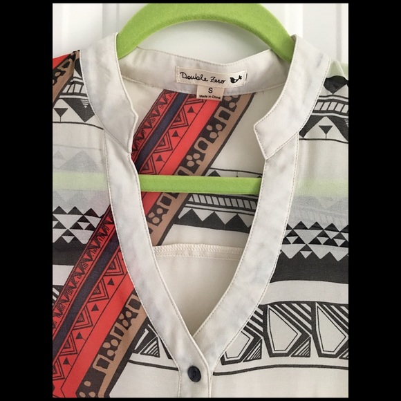 Sheer button-up 🖤 - Picture 3 of 4